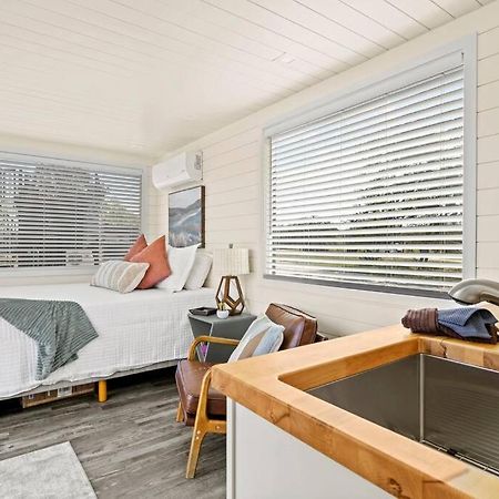 New The Sunset Luxury Container Home Fredericksburg Luaran gambar