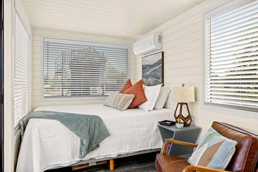 New The Sunset Luxury Container Home Fredericksburg Luaran gambar